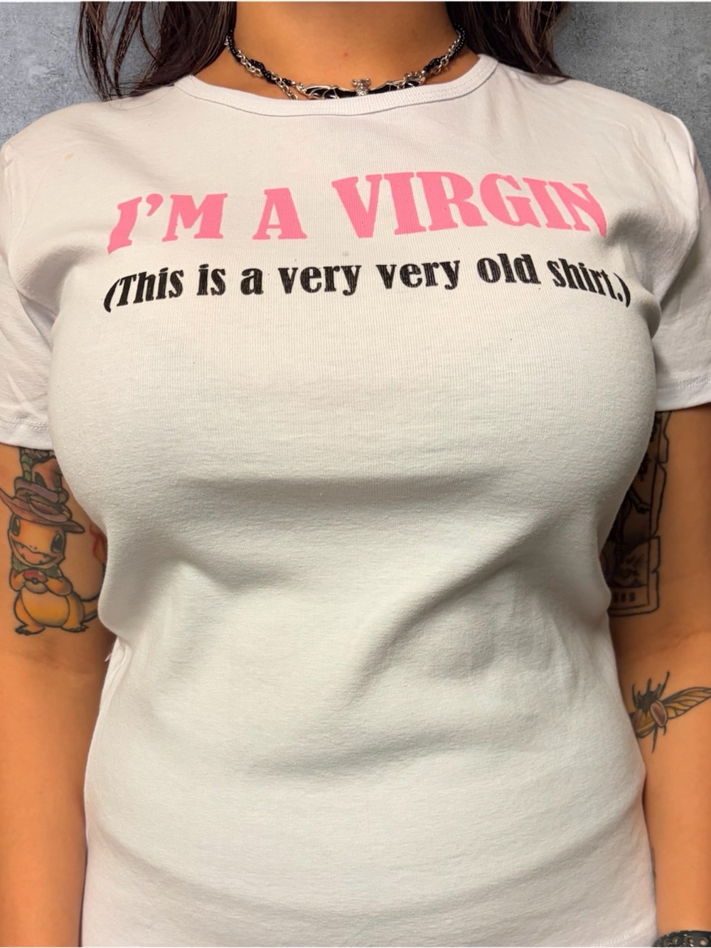 Woman’s funny quotes tee “ I’m a virgin this is a very old shirt “ size XL